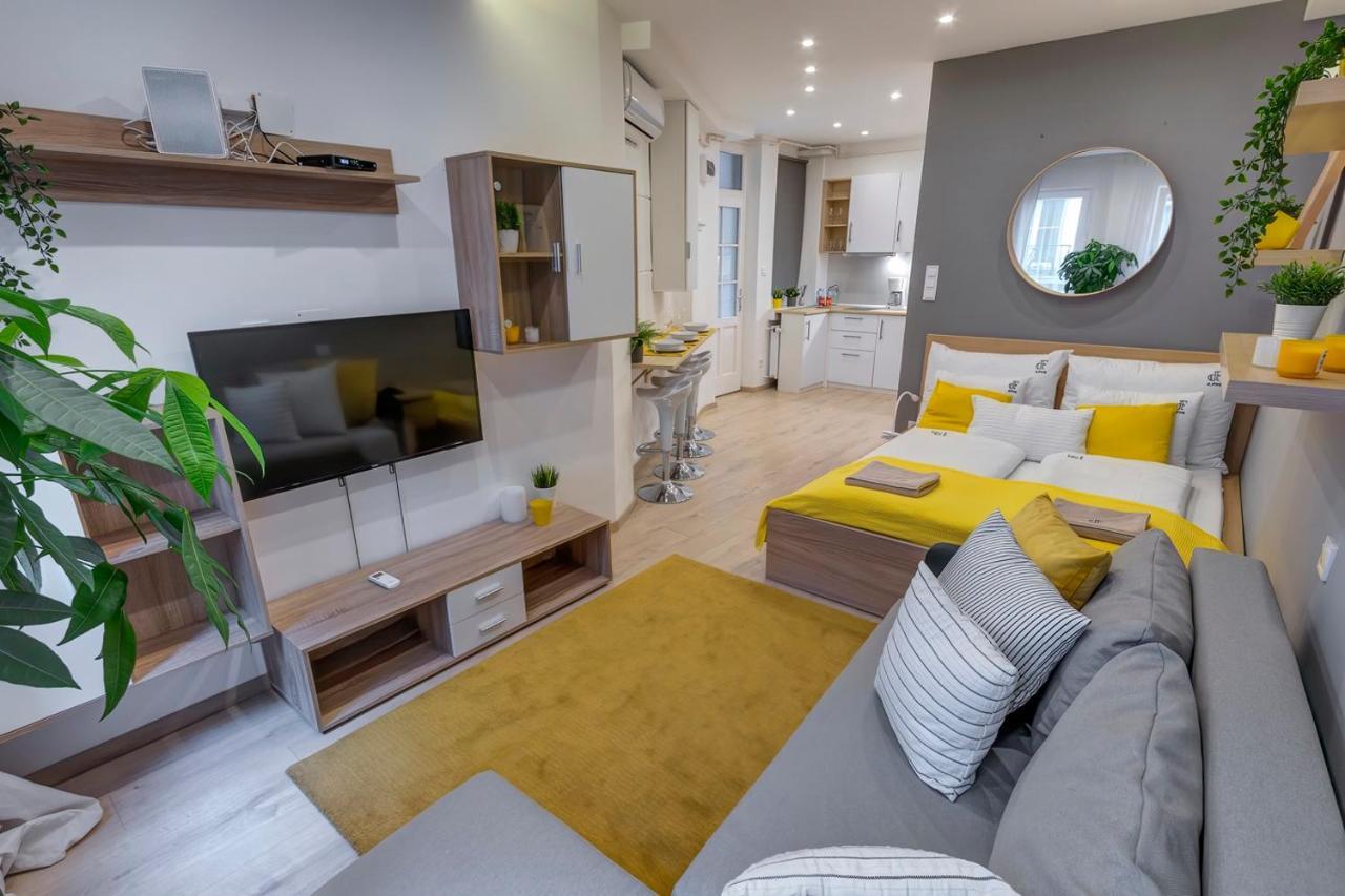 Rp1 Apartment Budapest Luaran gambar