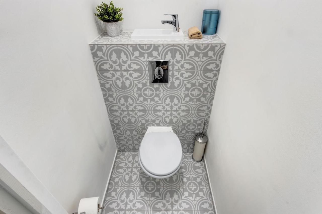 Rp1 Apartment Budapest Luaran gambar