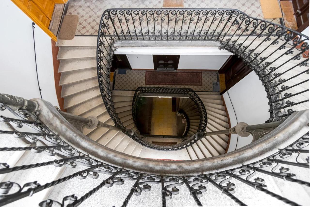 Rp1 Apartment Budapest Luaran gambar