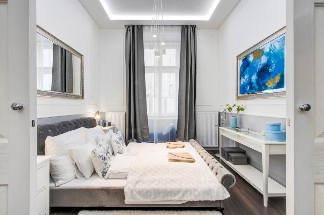 Rp1 Apartment Budapest Luaran gambar